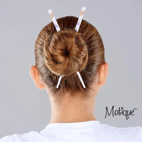Vista 2 de Juego de 4 palillos para el cabello con mariposas, color blanco y negro