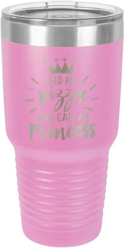 Vista 20 de Vaso grabado con pajita y tapa superior deslizante de acero inoxidable para viaje con texto en inglés "FEED ME PIZZA AND CALL ME PRINCESS