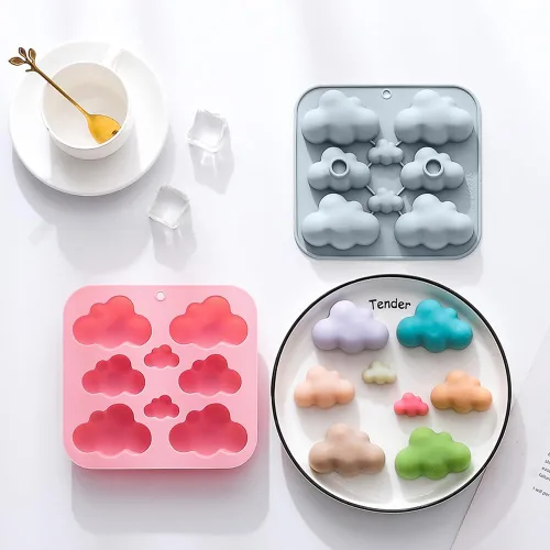 Vista 8 de Paquete de 2 moldes de silicona con temática de nube 3D, bandeja de cubitos de hielo, herramienta de hornear para pastel de chocolate, postre
