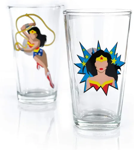 Vista 4 de Underground Toys Dc Wonder Woman - Juego de vasos de pinta Dos vasos de estilo cómic llenos de acción Juego de 2 vasos de edición limitada de 16
