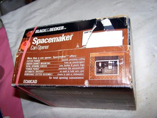 Vista 5 de Black & Decker Spacemaker - Abrelatas EC60CAD