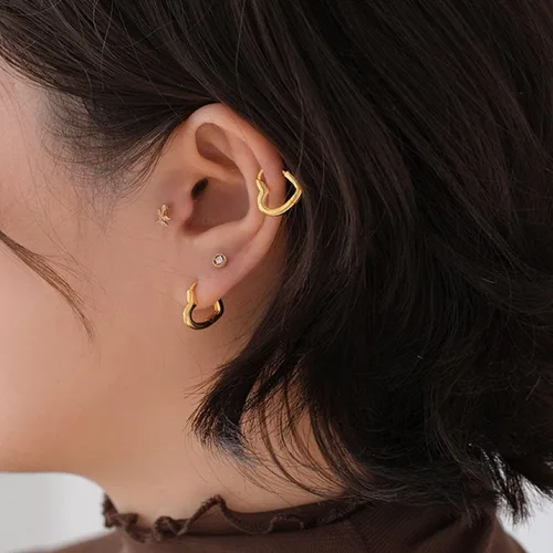 Vista 5 de Alexcraft - Juego de 3 pares de aretes de aro pequeños de oro de 14 quilates, hipoalergénicos, ligeros, para mujeres y niñas
