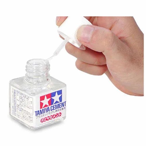 Vista 3 de Tamiya 87003 Pegamento Cemento 1.4 fl oz