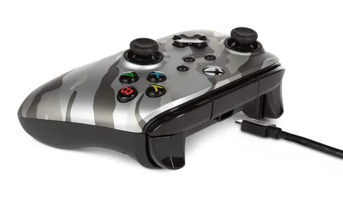 Vista 6 de PowerA Enhanced Wired Controller for Xbox Series XS - Metallic Arctic Camo, gamepad, wired video game controller, gaming controller, Xbox Series XS