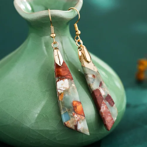 Vista 2 de Aretes colgantes de piedras preciosas naturales bohemios y únicos para mujer