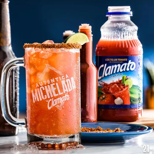 Vista 4 de Clamato Original Tomate Cóctel, botella de 32 fl oz (paquete de 12)