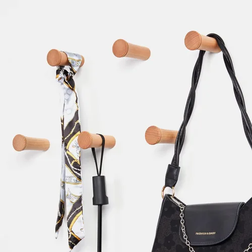 Vista 5 de HomeDo Paquete de 8 ganchos de pared de madera para sombreros, ganchos de madera para colgar en la pared, organizador individual decorativo