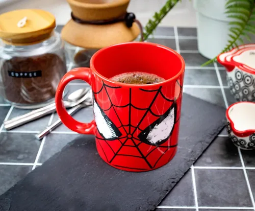 Vista 5 de Silver Buffalo Marvel Comics Spider-Man - Taza de cerámica clásica con máscara Capacidad para 20 onzas