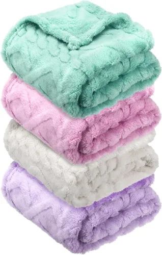 Vista 14 de VitalCozy Juego de 4 Mantas de Felpa Suave para Bebé 30" x 40" 3D de Peluche Cálido Mantas de Envoltura para Dormitorio para Niños Pequeños, Niñas