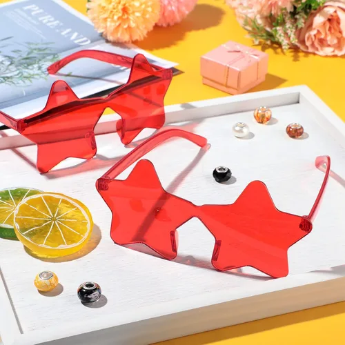 Vista 4 de CHENGU 2 lentes de sol sin montura en forma de estrella transparentes de color caramelo, recuerdos de fiesta para niñas, niños y mujeres (rojo)