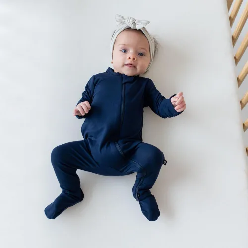 Vista 8 de KYTE BABY Pies unisex con cierre de cremallera, rayón hecho de bambú, 0-24 meses