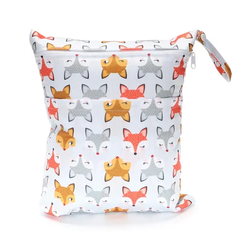 Vista 16 de Wet Bag - Bolsa de pañales de tela para bebé, reutilizable, lavable, con dos bolsillos con cremallera (mapache animal)