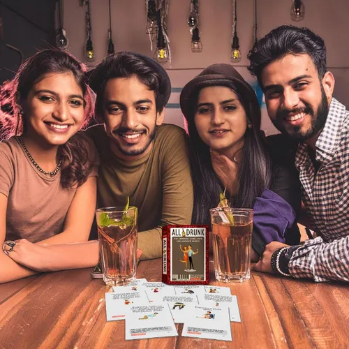 Vista 7 de exciting Lives Juego de beber para fiestas borrachas, divertido juego de beber para adultos para fiestas y preguntas divertidas, divertidas
