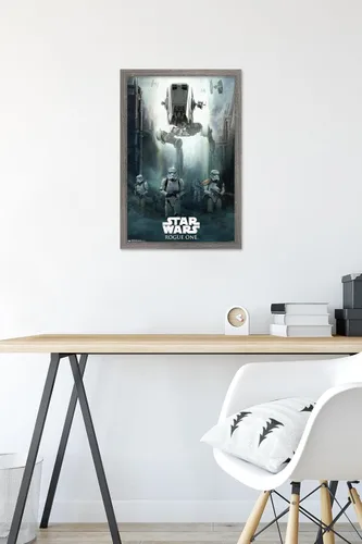 Vista 6 de Trends International Star Wars: Rogue One - Póster de pared de asedio, 14.725 x 22.375 pulgadas, versión enmarcada de madera de granero