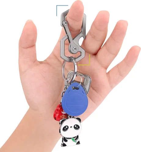 Vista 2 de Tibitdeer Titanium Keychain, Multifunctional Carabiner Clip Key chain Heavy Duty Car Key Organizer with Bottle Opener K1 Gris