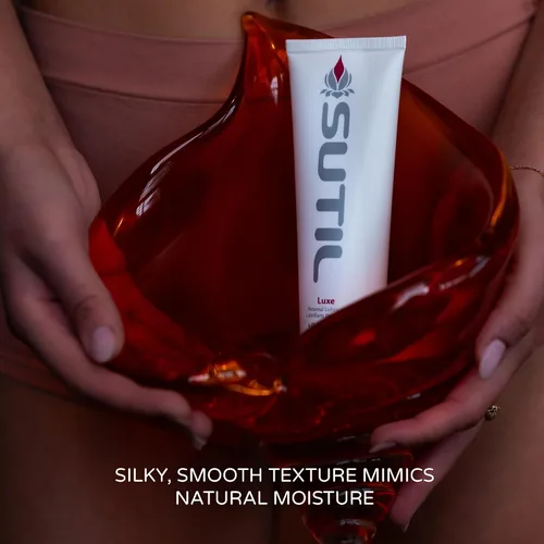 Vista 3 de SUTIL Sensual Luxury Lubricante sexual Luxe Lubricante ligero no pegajoso a base de agua Lubricante sexual botánico para mujeres, hombres