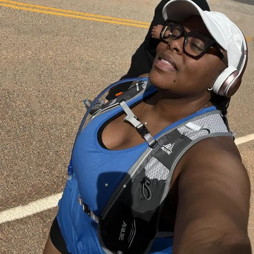 Vista 9 de Azarxis Chaleco de Hidratación para Correr Mochila 5L 5.5L para Mujeres y Hombres para Correr en Senderos Carrera de Maratón Ciclismo Senderismo