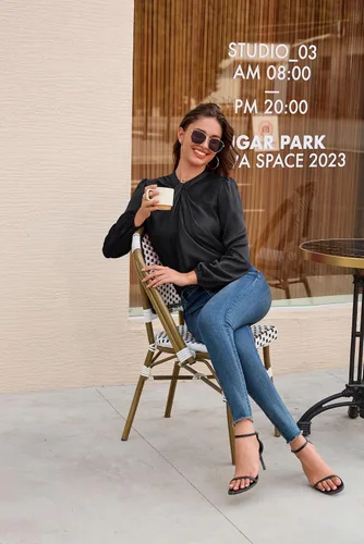 Vista 8 de GRACE KARIN Camisas de manga larga para mujer, cuello alto, blusa casual de satén para negocios, oficina, trabajo