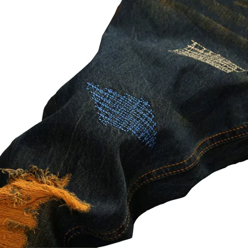 Vista 3 de utcoco Pantalones de mezclilla clásicos para hombre, corte delgado, cintura media, pierna recta, agujeros rasgados, rasgados, jeans