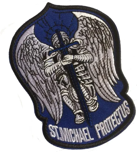 Vista 5 de St. Saint Michael Protect Us - Parche bordado de moral, parches tácticos militares para operador del ejército con cierres de gancho y bucle, 3.54 x