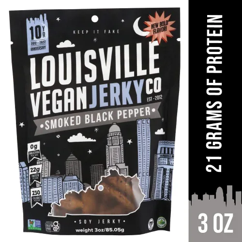 Vista 3 de Louisville Vegan Jerky - Carne vegana y vegetariana de pimienta negra ahumada, 0.67 oz de proteína de soja sin OMG, 310 calorías por bolsa