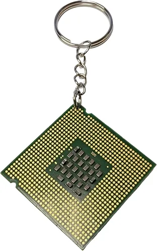 Vista 2 de The Ultimate Geek Accessory - Llavero de procesador de CPU reciclado hecho de piezas de computadora recuperadas