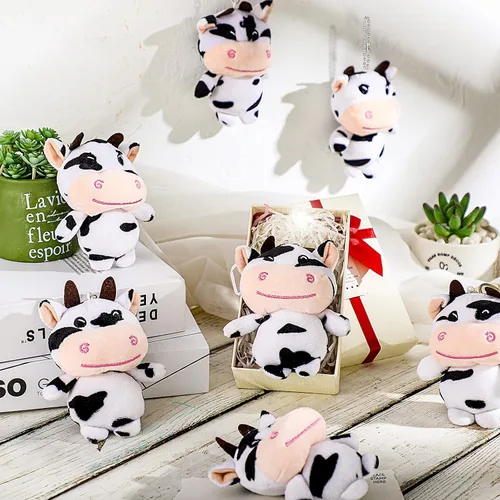 Vista 4 de 12 llaveros de vaca de peluche de animales de peluche, recuerdos de fiesta, llavero Kawaii de animales de granja para suministros de regalo