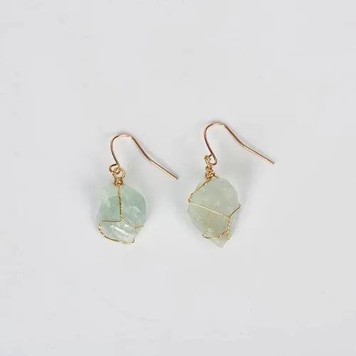 Vista 3 de Juego de 3 aretes de piedras preciosas naturales curativas con dije chapado en oro envuelto en alambre verde fluorita citrina amatista juego de joyas
