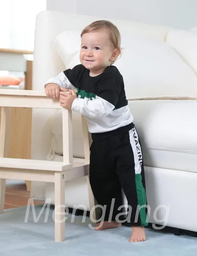Vista 3 de Menglang Conjunto de sudadera y pantalones de manga larga con letras, ropa para bebé niño para otoño e invierno