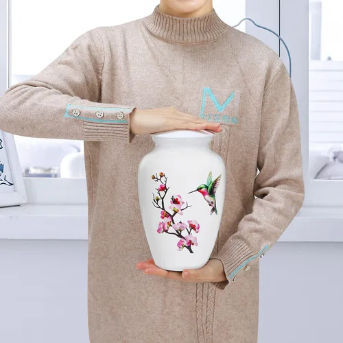 Vista 2 de Urna de cremación de colibrí para cenizas adultas, urna funeraria blanca, urna decorativa grande con bolsa de terciopelo, capacidad de hasta 200