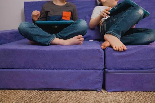 Vista 10 de FOAMOH Castle Sofa Sand - Sofá personalizable de 14 piezas para juegos imaginativos y fácil almacenamiento con almohada personalizable
