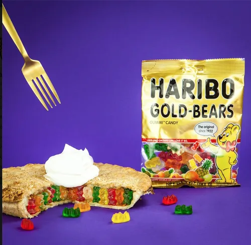 Vista 10 de HARIBO Goldbears, caramelos de gomitas, bolsas de 5 onzas (12 paquetes) Sabores variados