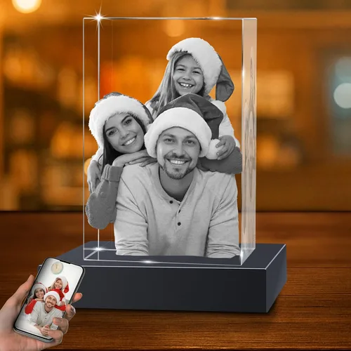 Vista 22 de Marco de Fotos Personalizado de Cristal 3D Rectangular Pequeño (Horizontal) – Premium: Base LED Multicolor, Envoltorio para Regalo y Tarjeta 3D