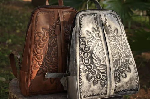 Vista 4 de Mochila para mujer, piel auténtica, bandolera de mano