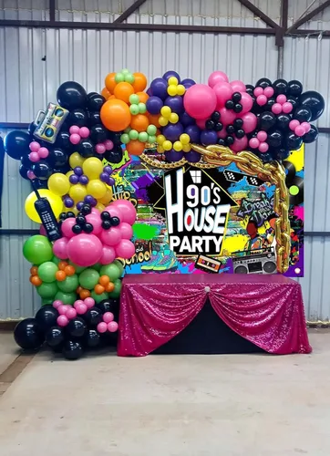 Vista 4 de Avezano Telón de Fondo para Fiesta de los 90 en Casa con Graffiti de Hip Hop, Decoraciones Temáticas de los 90 para Fiesta en Casa, Radio Retro