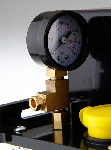 Vista 4 de Bomba de lubricación automática con pantalla digital dual de 110 V y 1.5 L con manómetro para máquinas herramienta, elevadores, lubricación de cadena