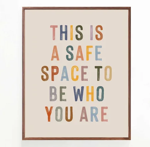 Vista 4 de Letreros de aula con texto en inglés «This Is A Safe Space», decoración de oficina de terapia para consejero escolar, psicólogo y aula, póster