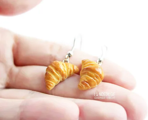 Vista 4 de Croissant Bread Dangle Earrings For Women Teens Girls French Paris Handmade GiftsLa Nostalgie Jewelry