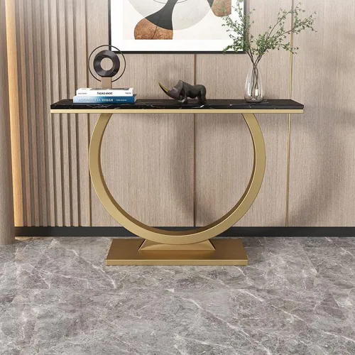 Vista 2 de Mesa decorativa de estilo glamuroso con base de pedestal y mesa rectangular de mármol para porche de pizarra contra la pared, decoración de caja