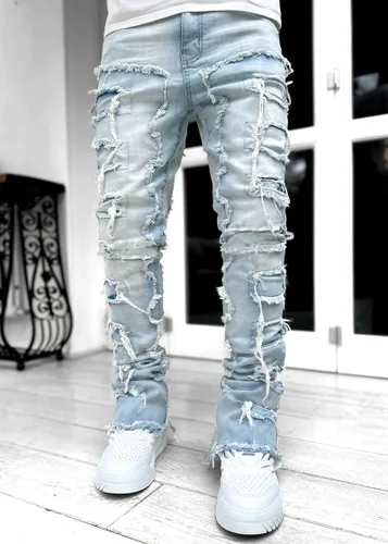 Vista 2 de LouVasabuce Pantalones de mezclilla desgastados desgastados y desgastados para hombre, corte recto, ajuste regular, pantalones de mezclilla apilados