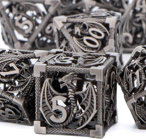 Vista 13 de KERWELLSI Juego de dados huecos D&D con caja de regalo, 7 dados de metal poliédrico D y D para juegos de rol, dados de dragón de mazmorra D20 D12