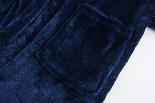 Vista 102 de E.W Apparel Bata de baño de forro polar con capucha para niños, bata suave y mullida para niños pequeños