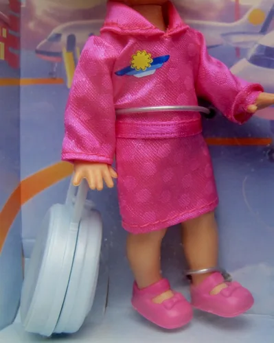 Vista 2 de Barbie Kelly Club Marisa Lil' Flyer Doll - All Grown Up Series (caja multilingüe 2002)