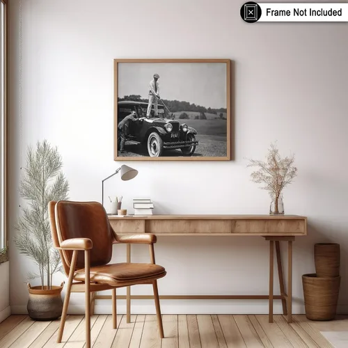 Vista 6 de Poster Master Póster vintage de golfista en la parte superior del auto antiguo, impresión deportiva retro, arte clásico para automóvil, arte