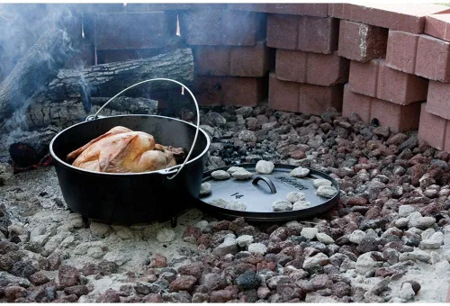 Vista 3 de Lodge Horno holandés Deep Camp de 10 cuartos de galón + estante para carne de hierro fundido de 8 pulgadas
