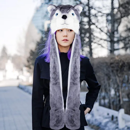 Vista 4 de Husky Timber - Gorro de invierno con diseño de lobo de felpa para invierno, largo