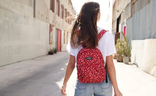 Vista 8 de Dakine Unisex Essentials Mini mochila, 7L