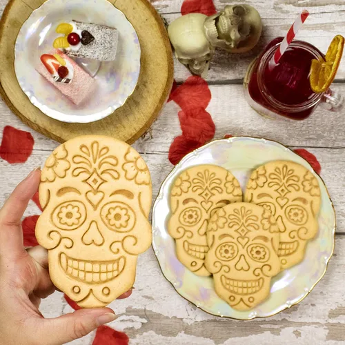 Vista 3 de Floral Skull Day of the Dead cortador de galletas, 1 pieza - Bakerlogy
