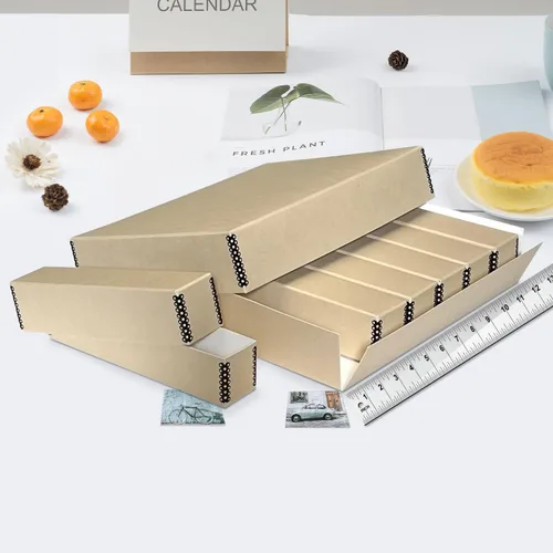 Vista 3 de Lineco, Caja de almacenamiento de diapositivas de archivo, 15.5 x 11.5 x 3 pulgadas, con 6 fundas interiores, color marrón Acid-Free Metal Edge