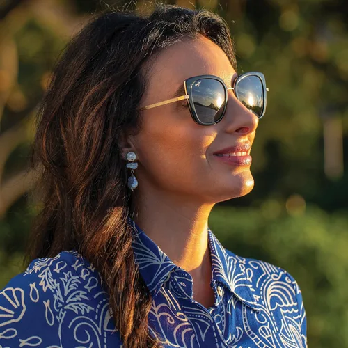 Vista 3 de Maui Jim Violet Lake - Gafas de sol de lujo para mujer con lentes Polarizedplus2 patentadas